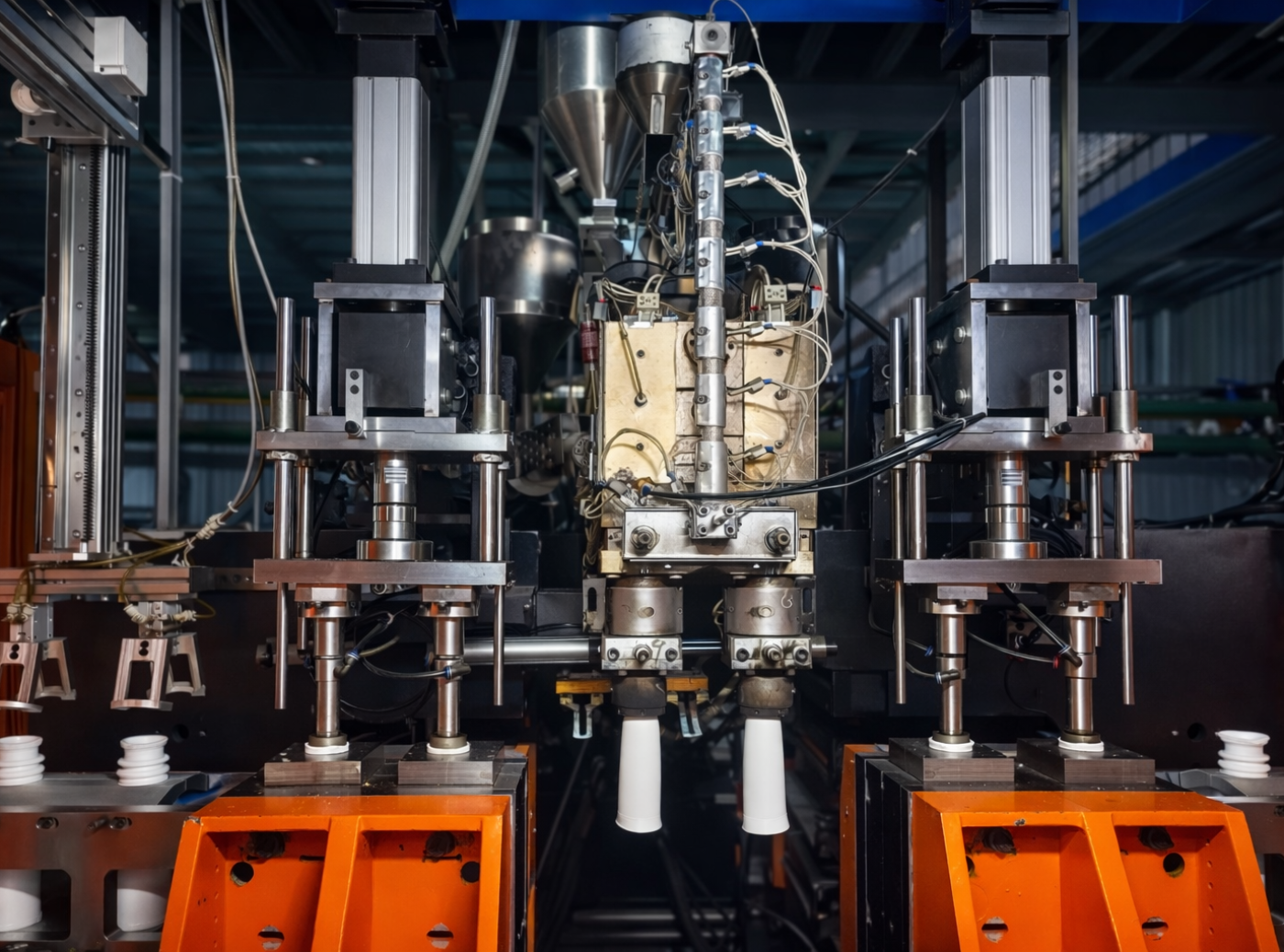 Automatic Blow Molding Machine in Stable Bottle Production